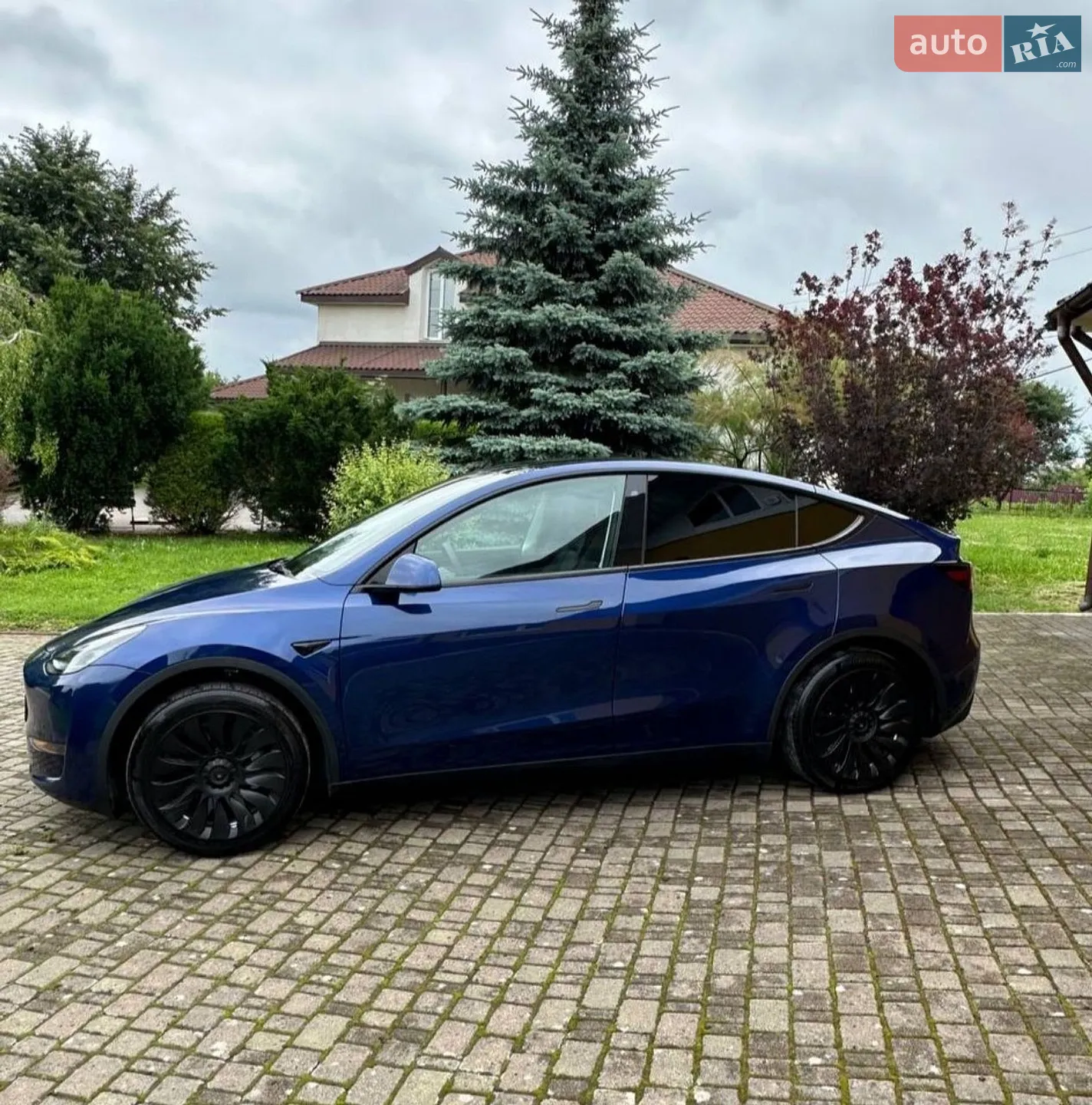 2021 Tesla Model Y - мініатюра 8