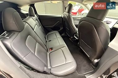 Внедорожник / Кроссовер Tesla Model Y 2024 в Львове