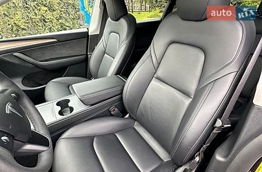 Позашляховик / Кросовер Tesla Model Y 2024 в Дніпрі