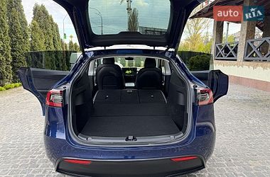 Внедорожник / Кроссовер Tesla Model Y 2022 в Киеве
