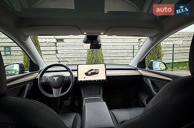 Внедорожник / Кроссовер Tesla Model Y 2023 в Стрые