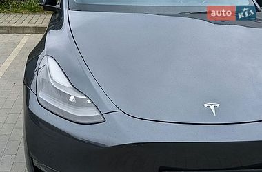 Внедорожник / Кроссовер Tesla Model Y 2022 в Луцке