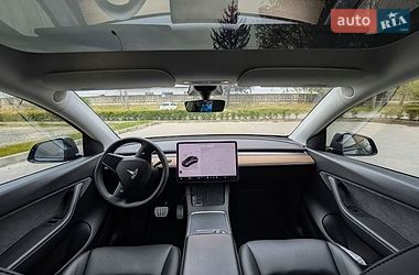 Внедорожник / Кроссовер Tesla Model Y 2022 в Луцке