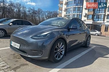 Внедорожник / Кроссовер Tesla Model Y 2021 в Львове