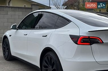 Внедорожник / Кроссовер Tesla Model Y 2022 в Киеве