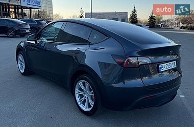 Позашляховик / Кросовер Tesla Model Y 2024 в Києві