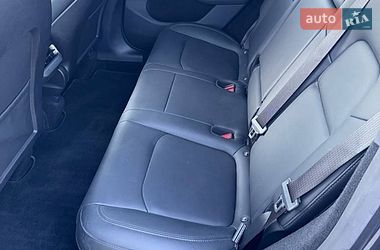 Позашляховик / Кросовер Tesla Model Y 2024 в Києві