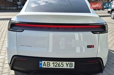 Внедорожник / Кроссовер Tesla Model Y 2025 в Виннице