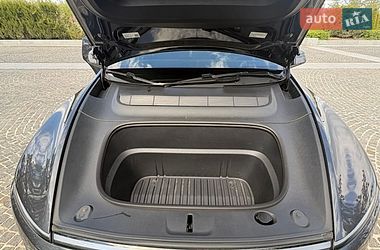 Внедорожник / Кроссовер Tesla Model Y 2025 в Днепре