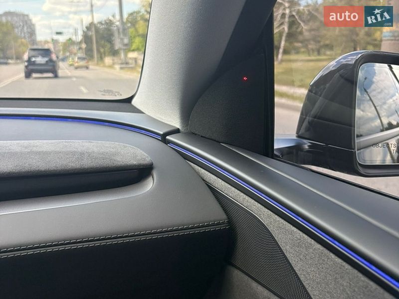 Внедорожник / Кроссовер Tesla Model Y 2025 в Днепре