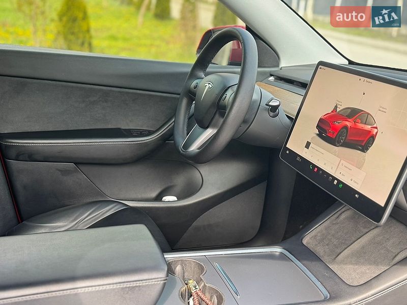 Внедорожник / Кроссовер Tesla Model Y 2022 в Хмельницком