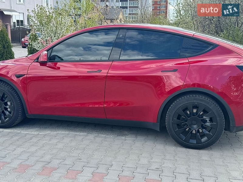 Внедорожник / Кроссовер Tesla Model Y 2022 в Хмельницком