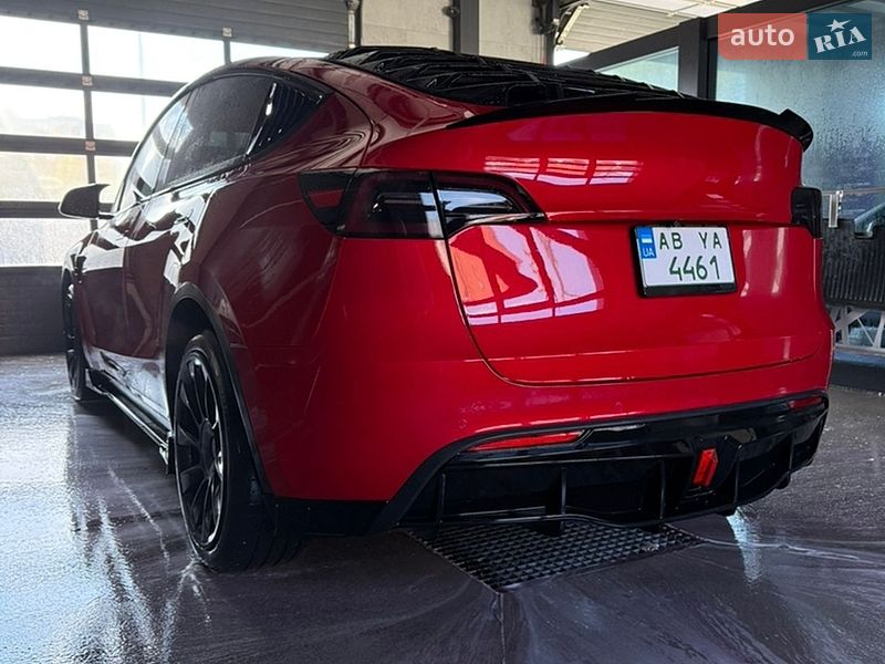Позашляховик / Кросовер Tesla Model Y 2022 в Черкасах