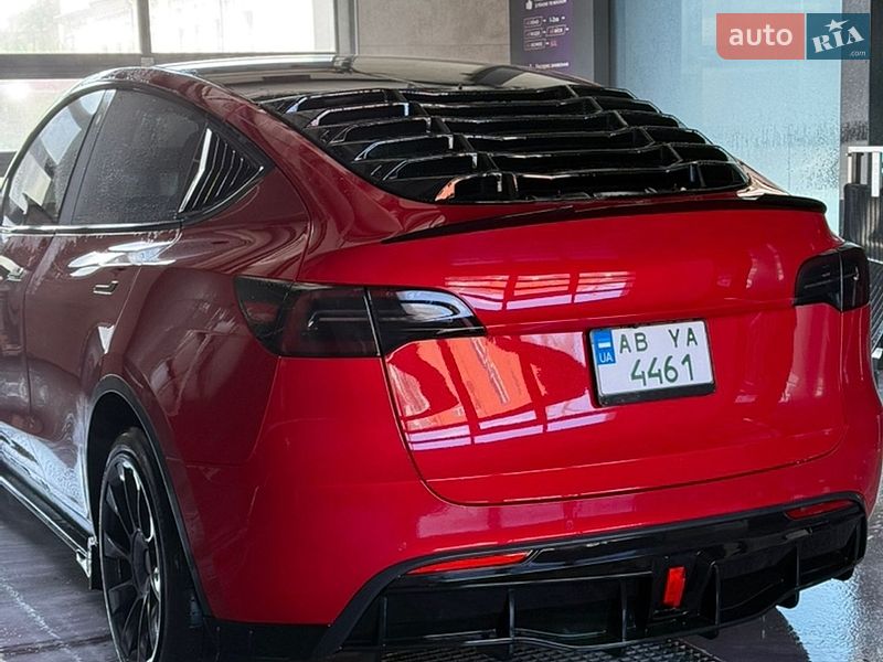 Позашляховик / Кросовер Tesla Model Y 2022 в Черкасах
