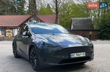 Внедорожник / Кроссовер Tesla Model Y 2023 в Дрогобыче
