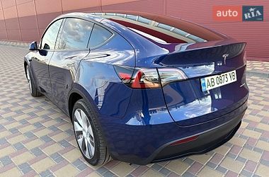 Позашляховик / Кросовер Tesla Model Y 2023 в Гайсину