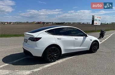 Внедорожник / Кроссовер Tesla Model Y 2022 в Черкассах