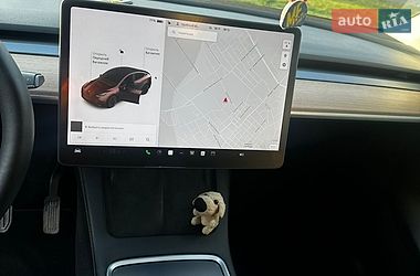 Внедорожник / Кроссовер Tesla Model Y 2021 в Бродах