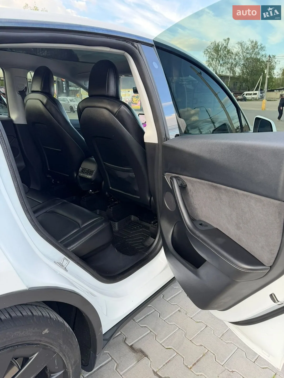 2021 Tesla Model Y - мініатюра 14