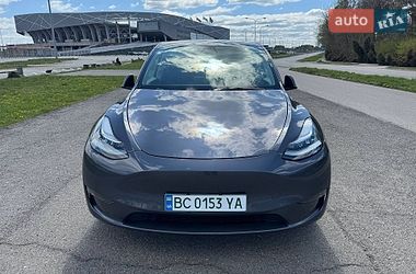 Внедорожник / Кроссовер Tesla Model Y 2021 в Львове