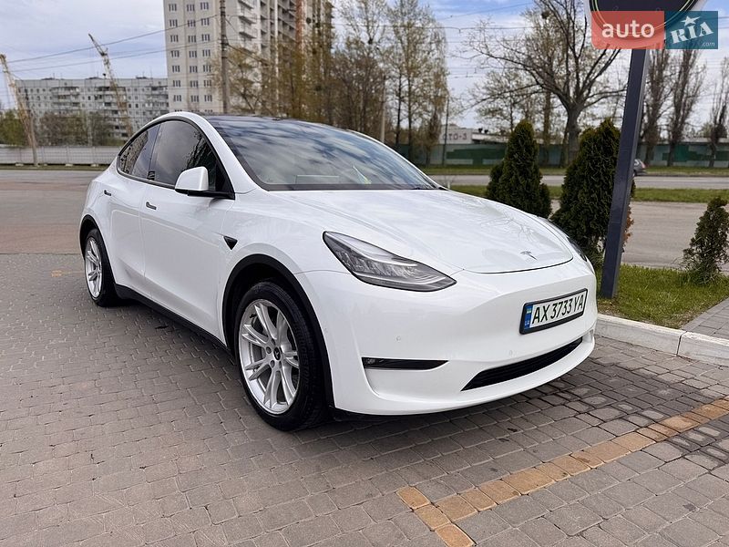 Позашляховик / Кросовер Tesla Model Y 2021 в Харкові фото 3 Позашляховик / Кросовер Tesla Model Y 2021 в Харкові