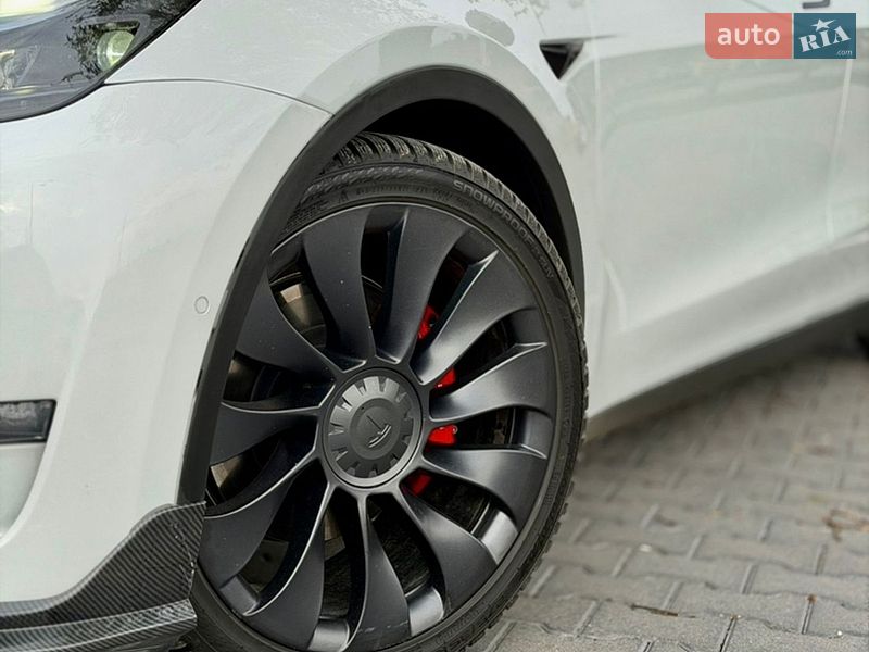 Внедорожник / Кроссовер Tesla Model Y 2022 в Виннице