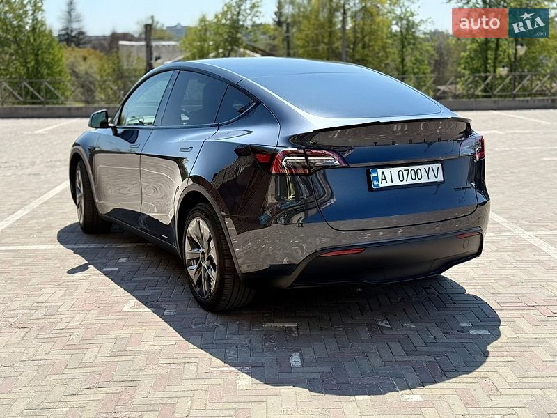 Внедорожник / Кроссовер Tesla Model Y 2024 в Харькове