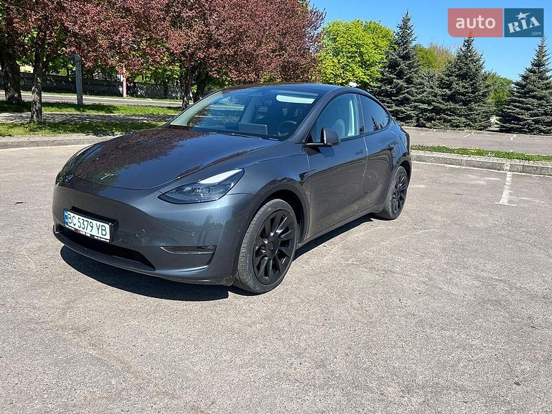 Позашляховик / Кросовер Tesla Model Y 2022 в Львові