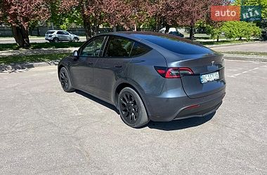 Позашляховик / Кросовер Tesla Model Y 2022 в Львові