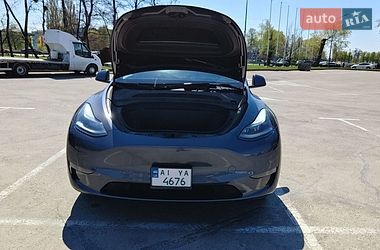 Внедорожник / Кроссовер Tesla Model Y 2021 в Киеве