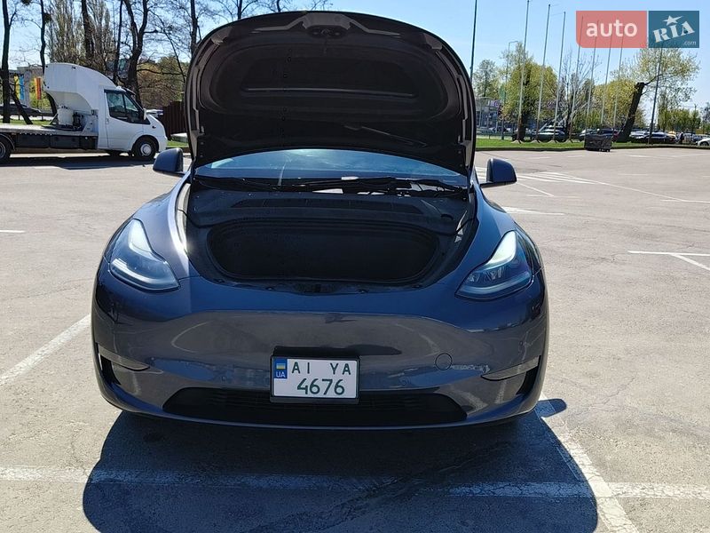 Внедорожник / Кроссовер Tesla Model Y 2021 в Киеве