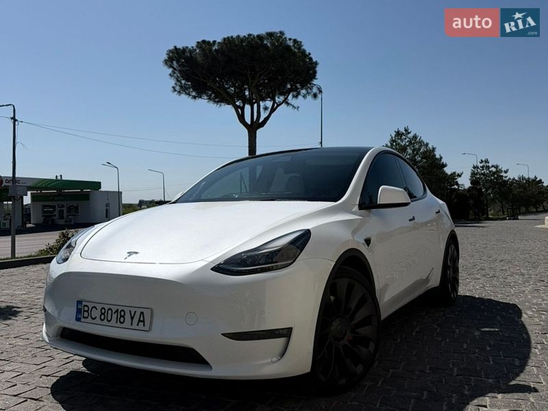Внедорожник / Кроссовер Tesla Model Y 2022 в Львове