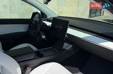Внедорожник / Кроссовер Tesla Model Y 2022 в Львове