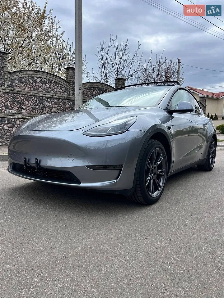 2025 Tesla Model Y - мініатюра 23
