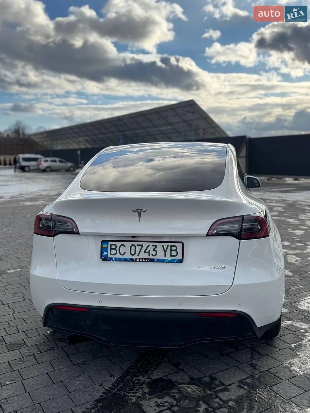 2022 Tesla Model Y - мініатюра 4