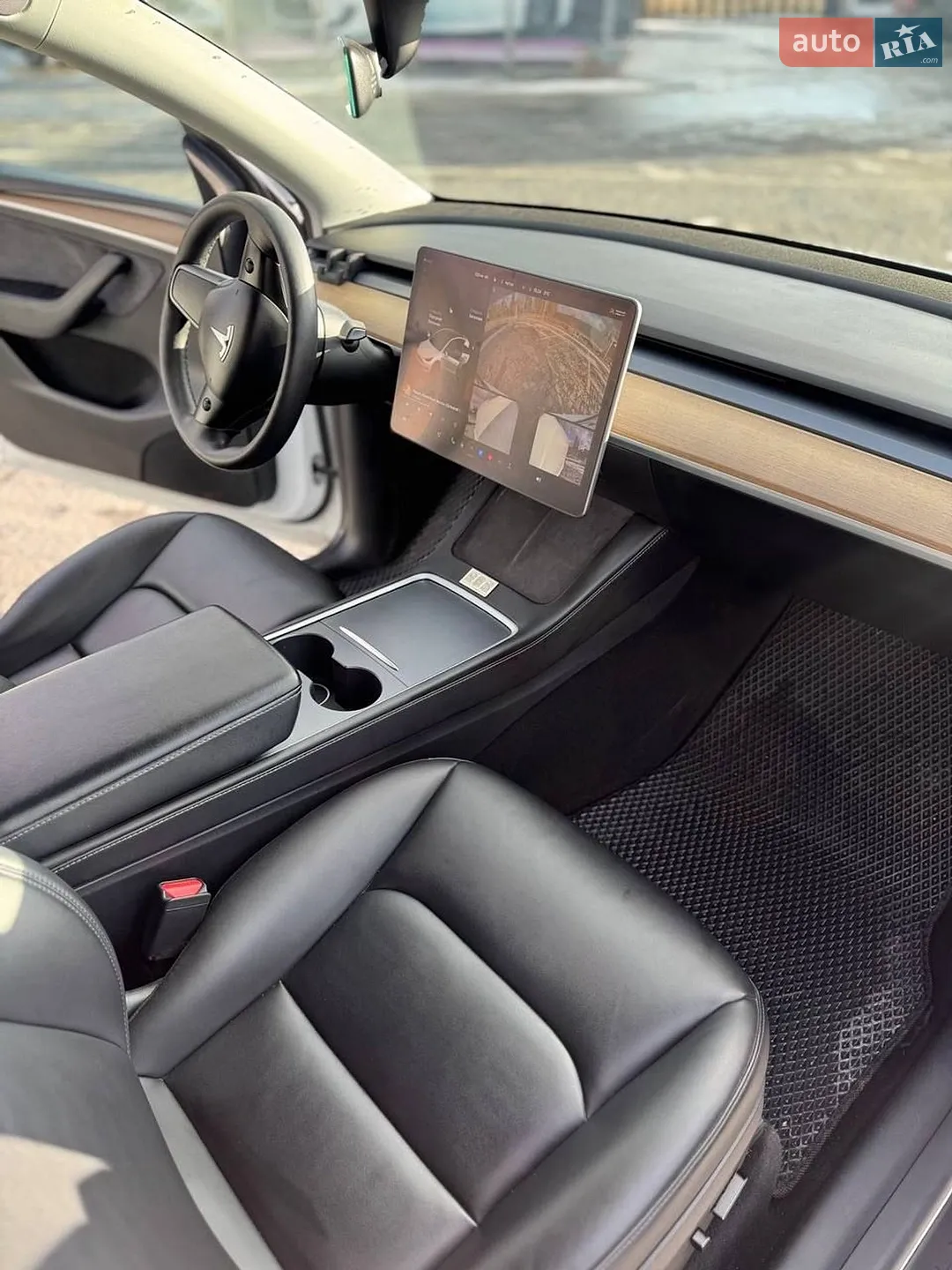 2022 Tesla Model Y - мініатюра 11