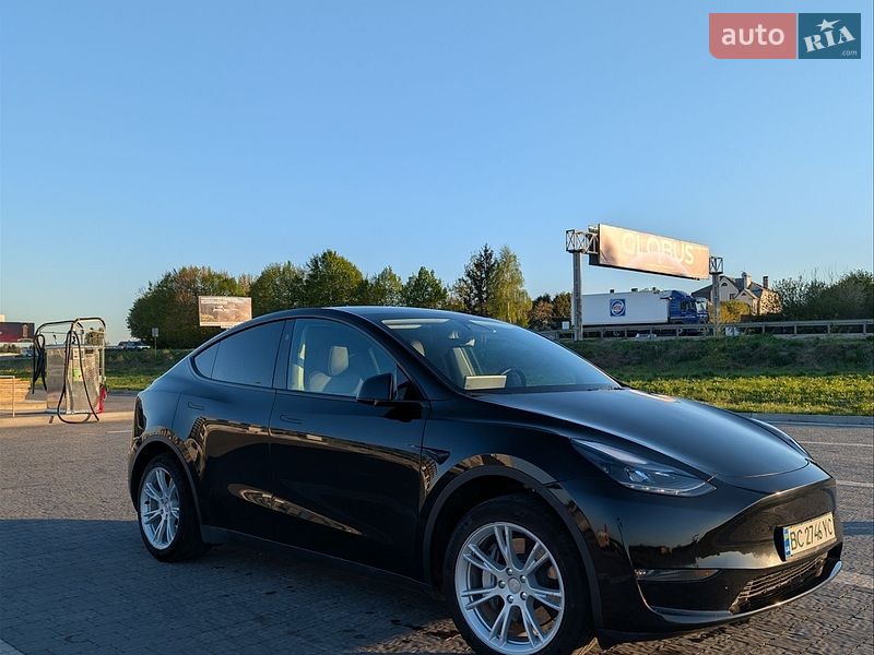 Внедорожник / Кроссовер Tesla Model Y 2024 в Львове фото 6 Внедорожник / Кроссовер Tesla Model Y 2024 в Львове
