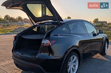 Внедорожник / Кроссовер Tesla Model Y 2024 в Львове фото 21 Внедорожник / Кроссовер Tesla Model Y 2024 в Львове