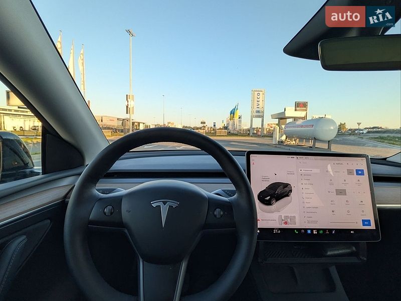 Внедорожник / Кроссовер Tesla Model Y 2024 в Львове фото 37 Внедорожник / Кроссовер Tesla Model Y 2024 в Львове