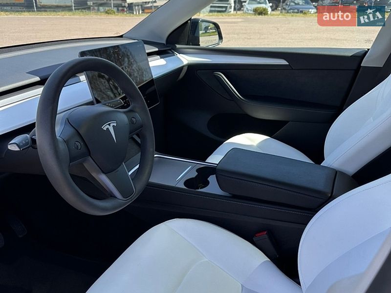 Внедорожник / Кроссовер Tesla Model Y 2024 в Ковеле