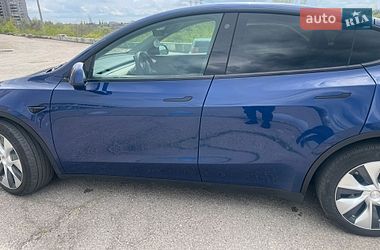 Позашляховик / Кросовер Tesla Model Y 2021 в Запоріжжі