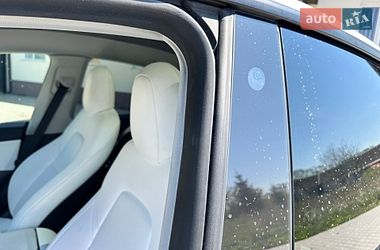 Внедорожник / Кроссовер Tesla Model Y 2021 в Тернополе