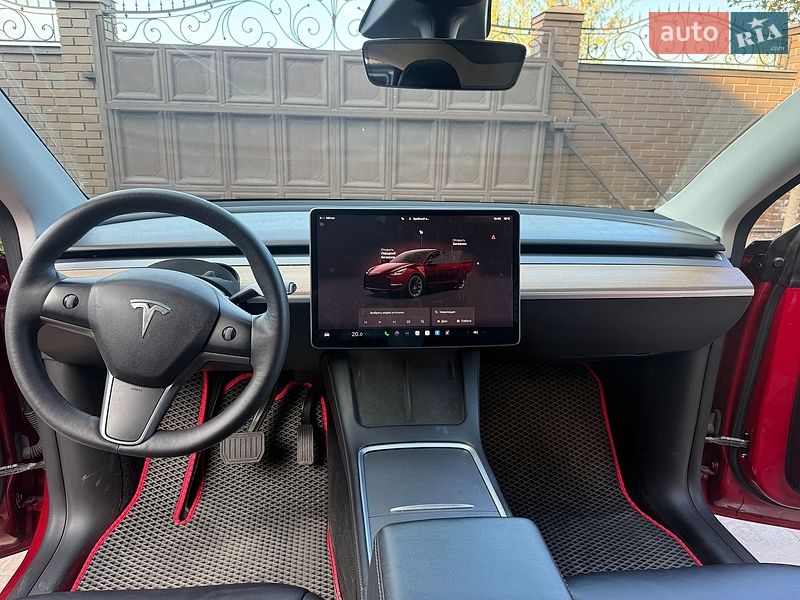 Внедорожник / Кроссовер Tesla Model Y 2022 в Киеве