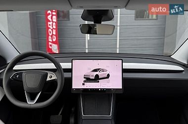 Внедорожник / Кроссовер Tesla Model Y 2025 в Киеве