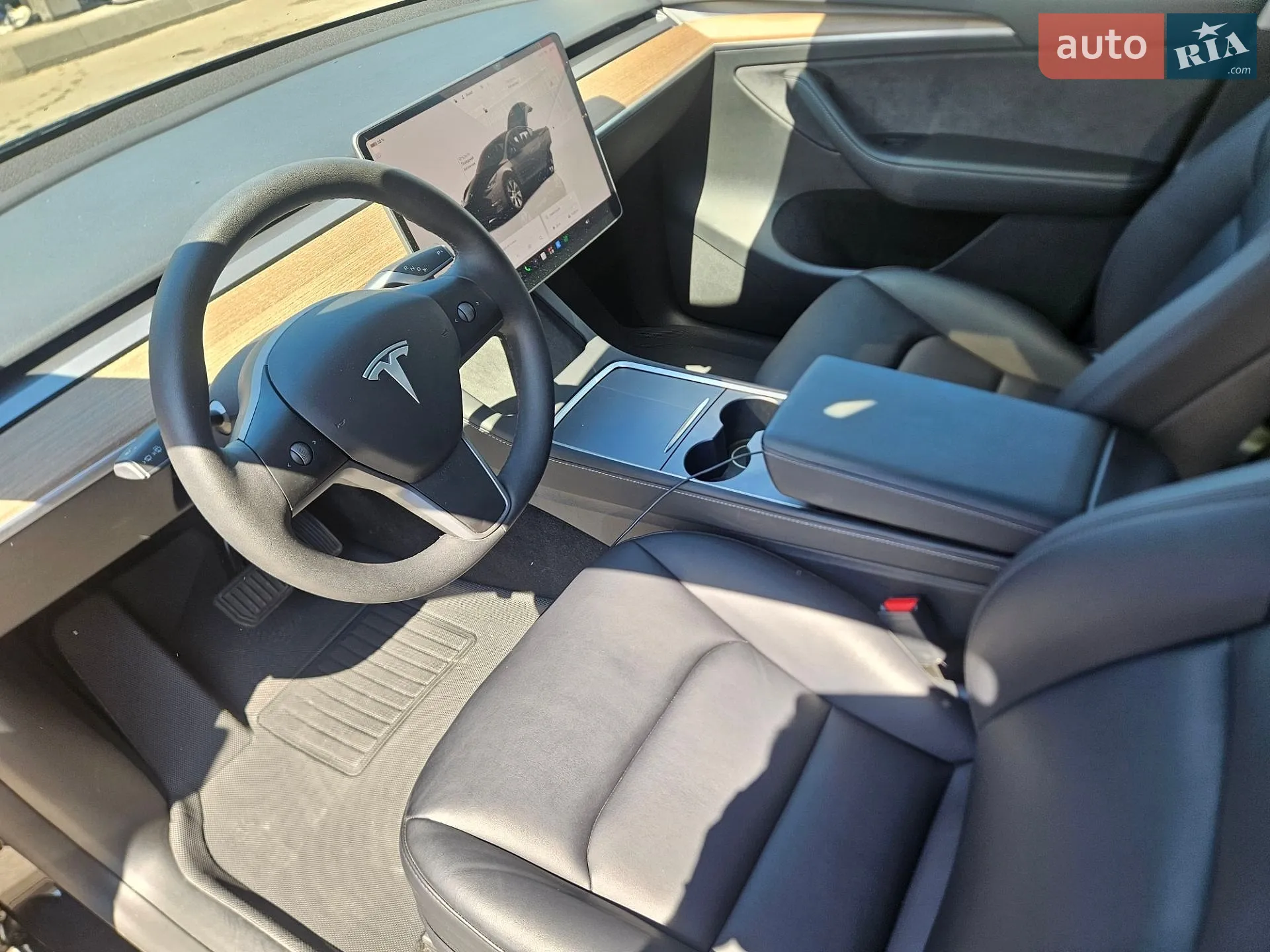2024 Tesla Model Y - мініатюра 12
