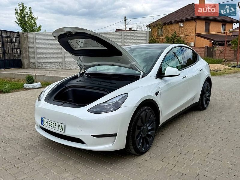 Внедорожник / Кроссовер Tesla Model Y 2022 в Одессе