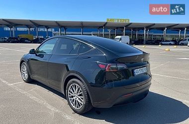 Внедорожник / Кроссовер Tesla Model Y 2023 в Киеве