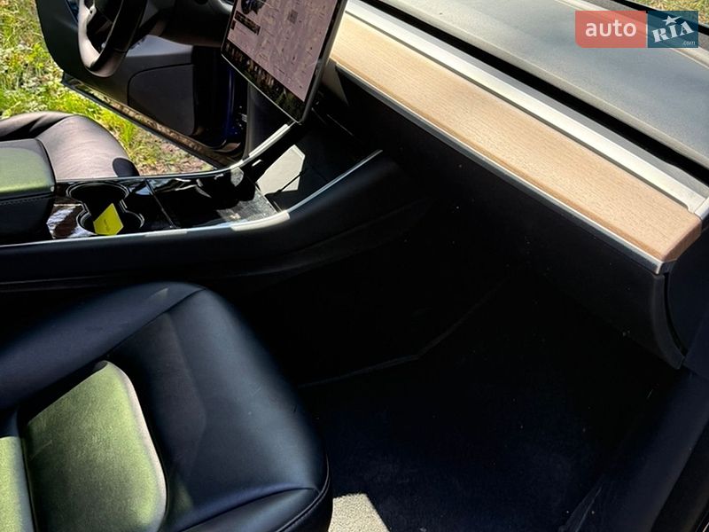 Позашляховик / Кросовер Tesla Model Y 2020 в Фастові
