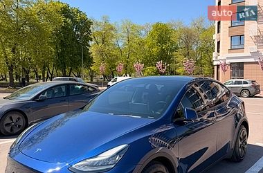 Позашляховик / Кросовер Tesla Model Y 2020 в Кременчуці