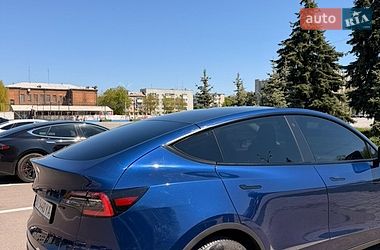 Позашляховик / Кросовер Tesla Model Y 2020 в Кременчуці